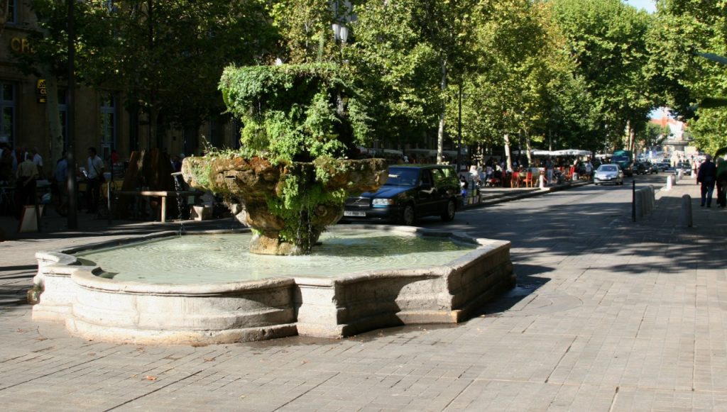 Cours Mirabeau Fountain